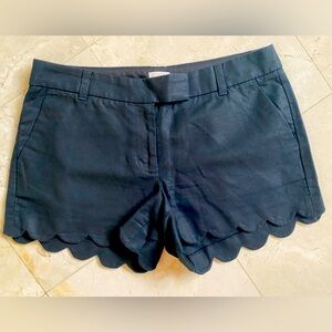 Black linen scalloped JCrew shorts Size 8. Newly dry cleaned.